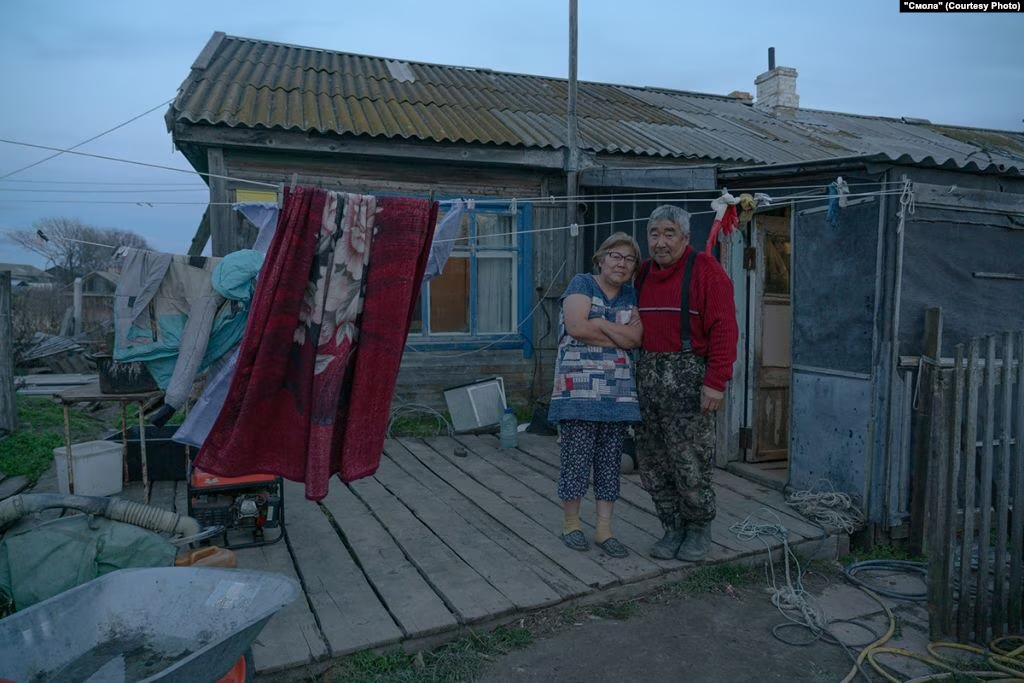 01000000-0aff-0242-9fbb-08dc39cb43a5_w1597_n_r0_st_s